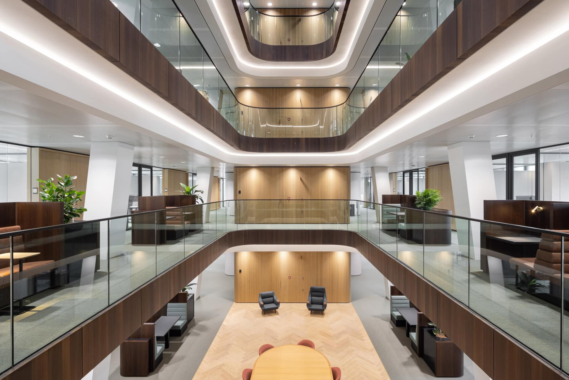 Hourglass | Amsterdam